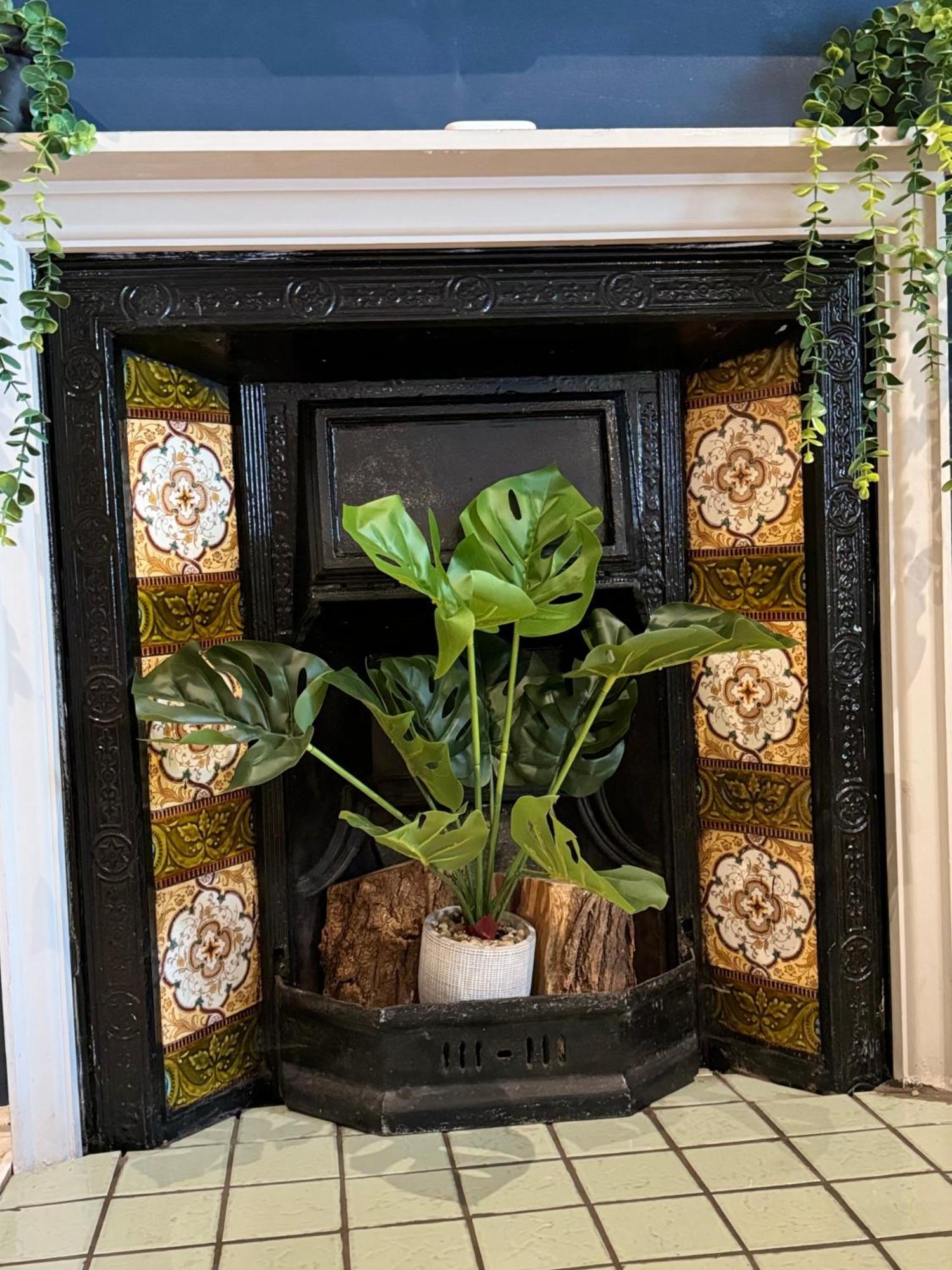 Beautiful Townhouse Next To Royal Victoria Park And Botanical Gardens Within Easy Walking Distance To Bath City Centre Zewnętrze zdjęcie