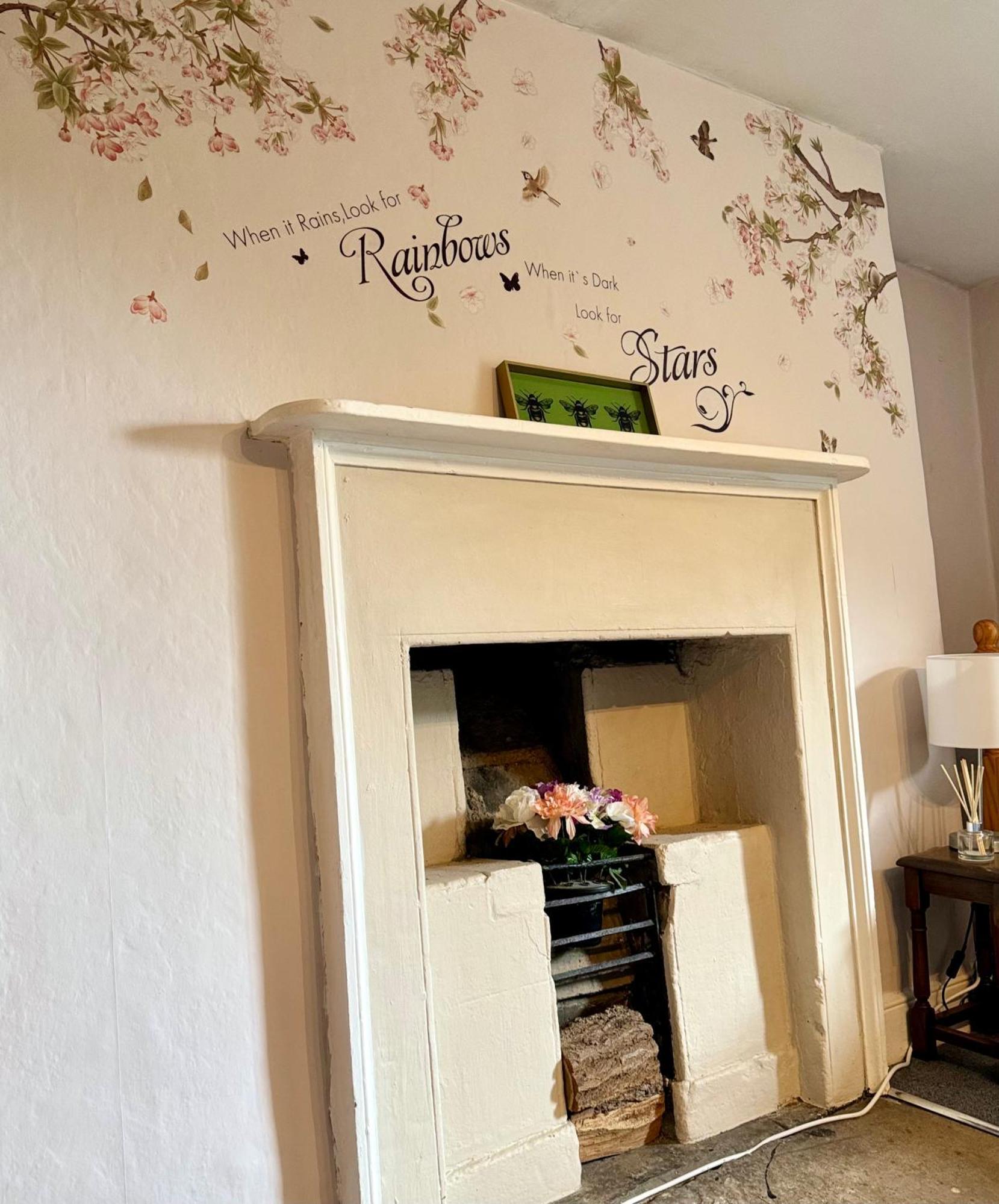 Beautiful Townhouse Next To Royal Victoria Park And Botanical Gardens Within Easy Walking Distance To Bath City Centre Zewnętrze zdjęcie